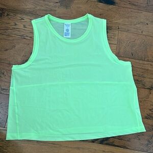 Athleta ultimate muscle tank